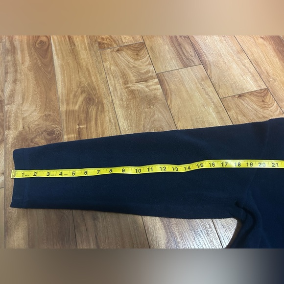 Vintage Croft and Borrow Navy Blue Snowman Family fleece Sweater - Picture 7 of 7